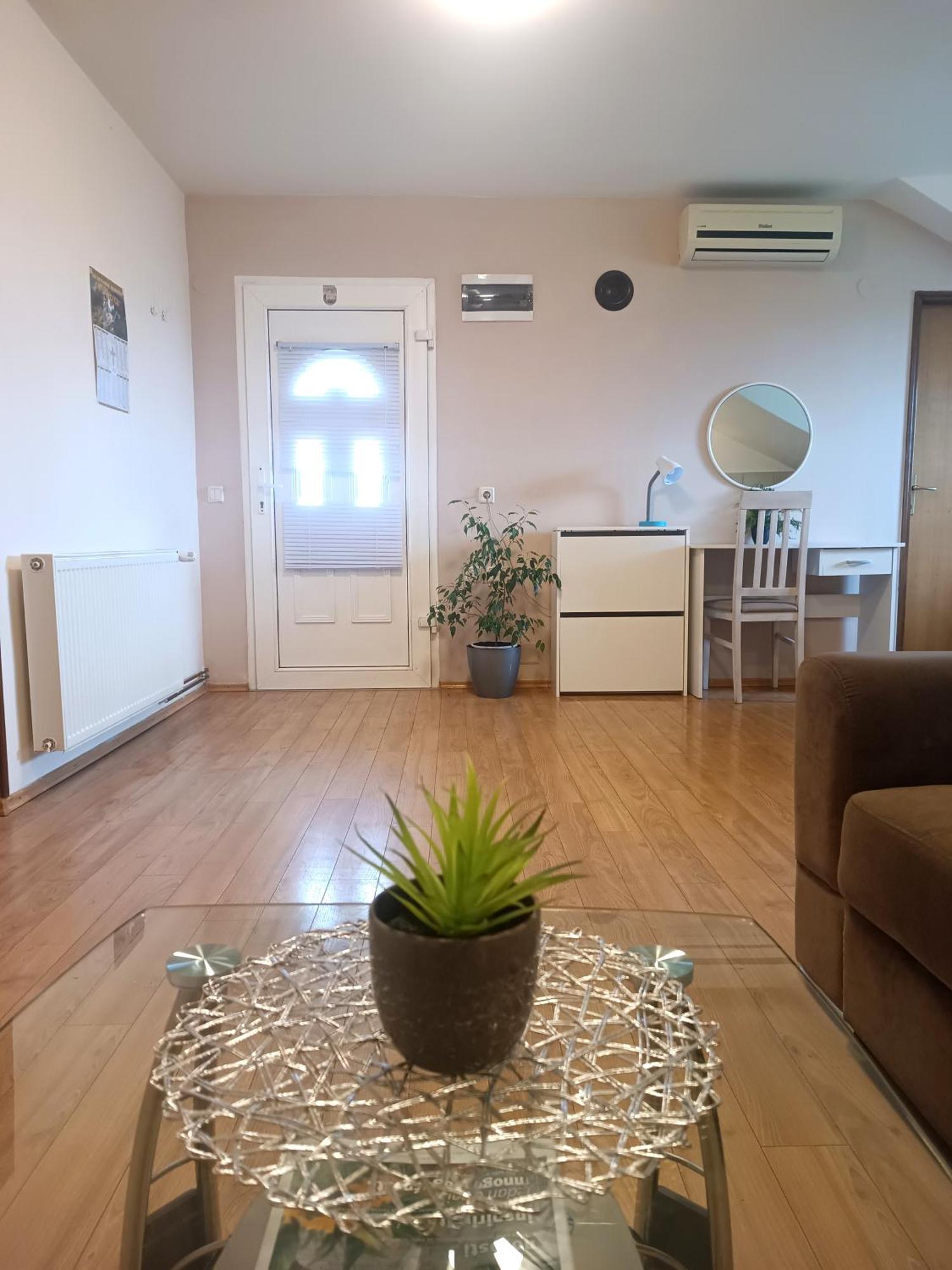 Apartman Petra Забок Екстериор снимка